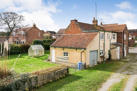 2 bedroom cottage for sale, High Bungay Road, Loddon, Norwich