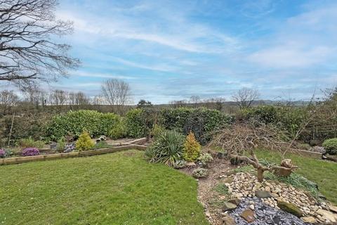 3 bedroom bungalow for sale, Grasmere Drive, Bridgnorth WV16