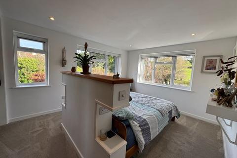 4 bedroom semi-detached house for sale, OLVESTON, Bristol
