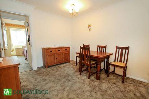 1 bedroom retirement property for sale, Rose Court, West Cheshunt