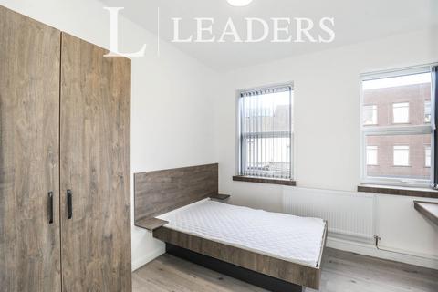 1 bedroom in a house share to rent - Upper Floor, Market Street, Longton, ST3