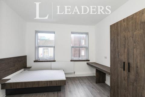 1 bedroom in a house share to rent, Upper Floor, Market Street, Longton, ST3