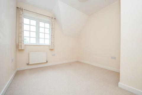 3 bedroom apartment to rent - Courthouse Road, Tetbury
