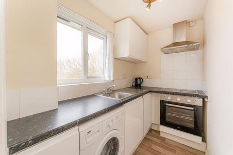 1 bedroom apartment for sale, Plowman Close, Edmonton