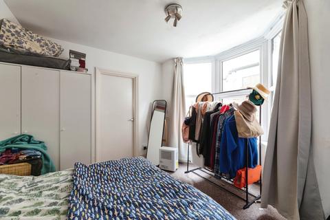 1 bedroom flat to rent - Markhouse Road, Walthamstow, London, E17
