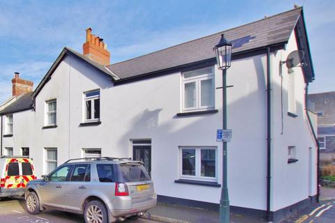 1 Cross Street, Lynton, EX35 6HG