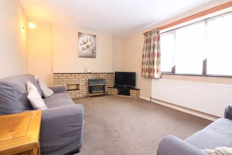 Penzer Street, Kingswinford DY6 3 bed semidetached house £220,000