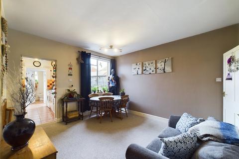 33 Checketts Lane, Worcester, WR3 7JW