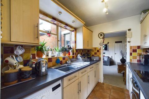 33 Checketts Lane, Worcester, WR3 7JW