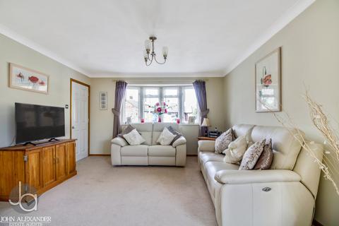 5 bedroom detached house for sale, Rosemary Crescent, Tiptree