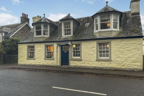 Dilwyn Dalginross, Comrie, Crieff, PH6 2ED