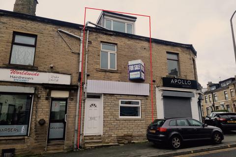 Property to rent - Carlisle Road, Bradford, BD8