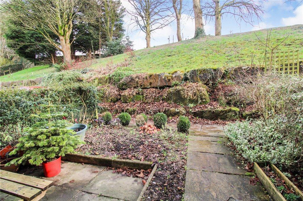 Front Garden/View