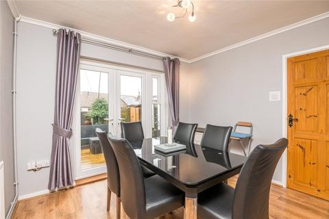 106 High Street, Great Wakering, Southend-on-sea, SS3 0EJ