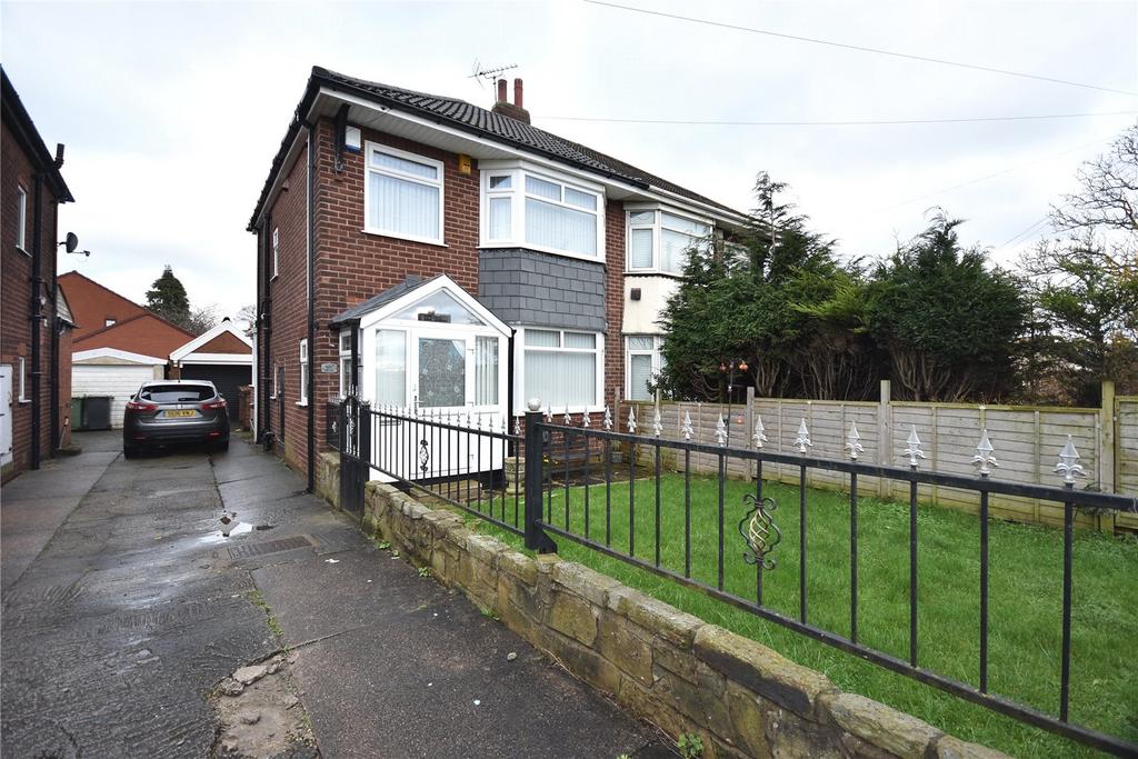 Coal Road, Leeds 3 bed semidetached house for sale £230,000