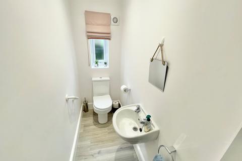 120 Ambleside Road, Lancaster, LA1 3NE