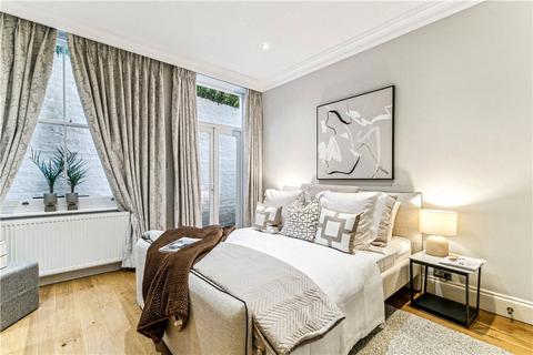 Flat 1, 3 Redcliffe Square, London, SW10 9LA