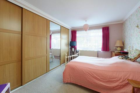 Ifield Brady Road, Lyminge, Folkestone, CT18 8EY