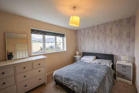 2 bedroom end of terrace house for sale, Netley Meadow, Bugle, St Austell, PL26