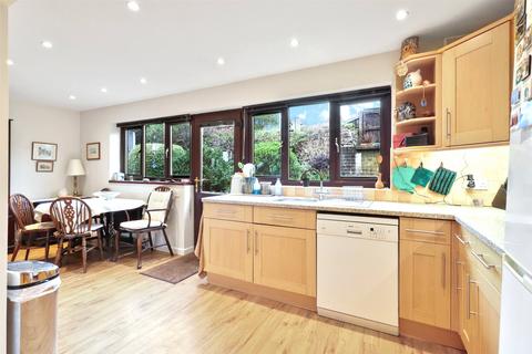44 Holwill Drive, Torrington, EX38 7LQ