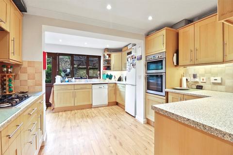 44 Holwill Drive, Torrington, EX38 7LQ