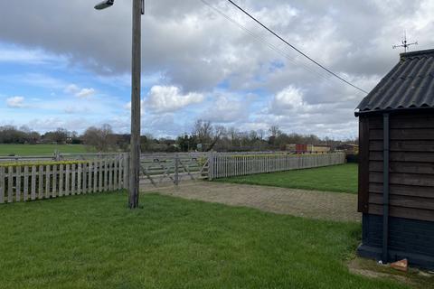 Farm land for sale - Spinney Road, Bedford MK44