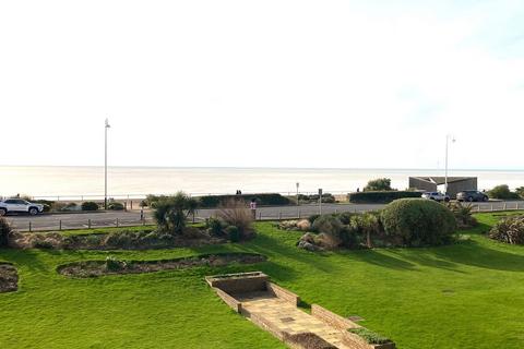 2 bedroom flat for sale, Grenada, West Parade, Bexhill on Sea, TN39