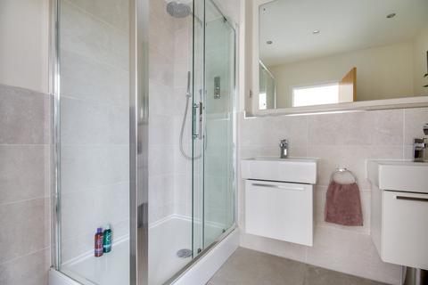 99 Almansa Way, Lymington, SO41 9PZ