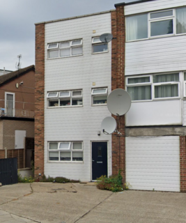 5 bedroom semi-detached house to rent, RENTERS AVENUE, HENDON, NW4 3RD