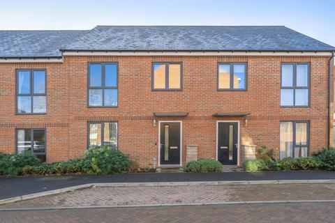 3 bedroom terraced house for sale, Pinewood Way, Chichester, PO19