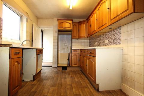 89 Weston Road, Rochester, ME2 3HB