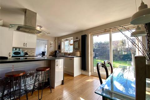 4 bedroom semi-detached house for sale - Oak Way, South Cerney, Cirencester, Gloucestershire, GL7