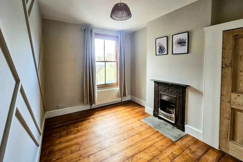 3 bedroom end of terrace house to rent - Fernbrook Road, Hither Green , London, SE13