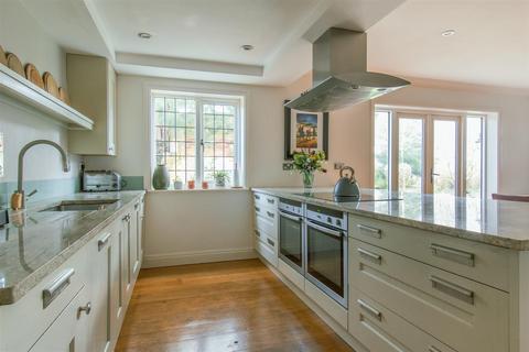 25 Beech Lane, Earley, Reading, RG6 5PT