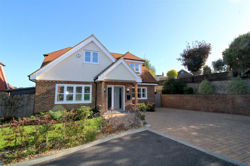 Sutton Drove, Seaford 4 bed detached house for sale £625,000
