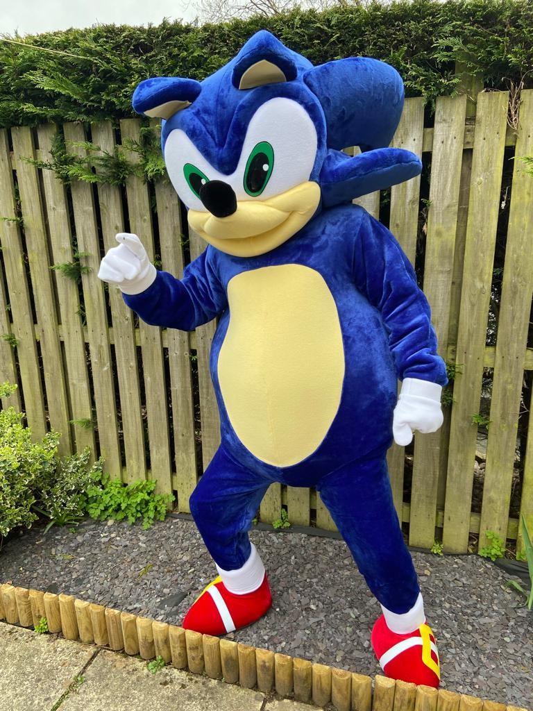 Sonic Mascot 2.jpg