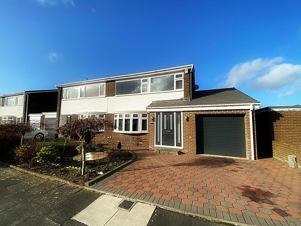 Valeria Close, Hadrian Park, Wallsend 3 bed semidetached house for sale £259,950
