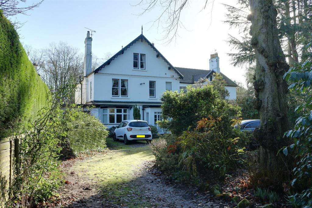 Lodge Road, Alsager 5 bed semidetached house for sale £650,000