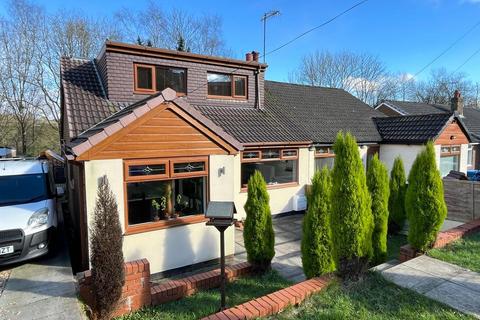 16 Ferndale Close, Oldham, OL4 5NL