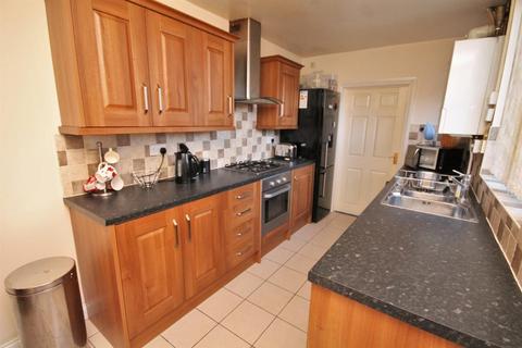 3 bedroom semi-detached house to rent - Arbury Avenue, Coventry