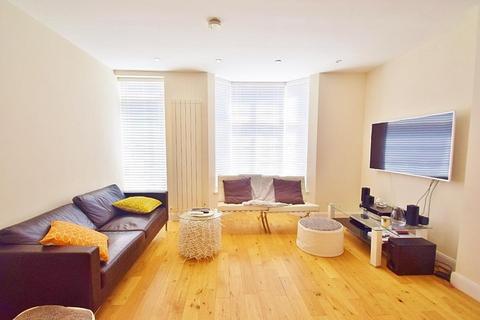 undefined, The Broadway, Mill Hill