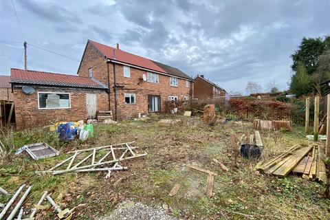 3 bedroom semi-detached house for sale - Earlsway, Macclesfield