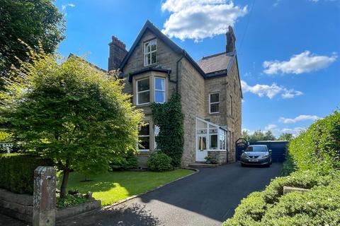 5 bedroom semi-detached house for sale, White Knowle Road, Buxton