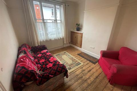 113 Howard Road, Leicester, LE2 1XP