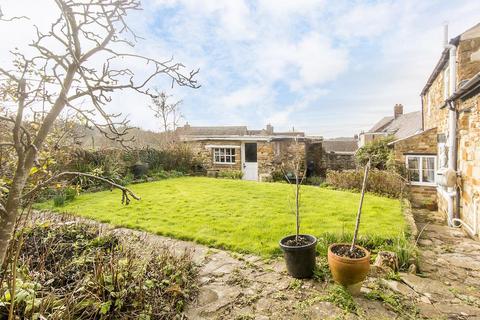 4 bedroom cottage for sale, Corby Road, Cottingham