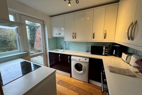 3 bedroom townhouse to rent - Kingfisher Way, Ringwood BH24