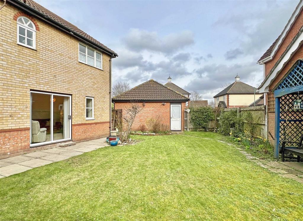 Rear Garden c.jpg