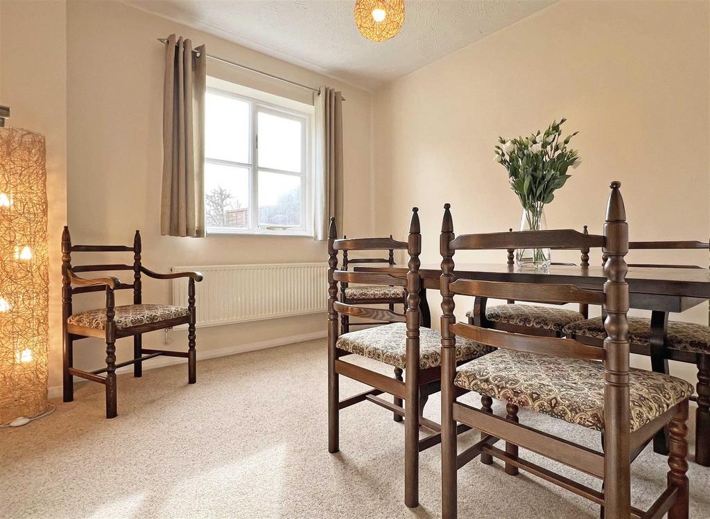 Dining Room.jpg