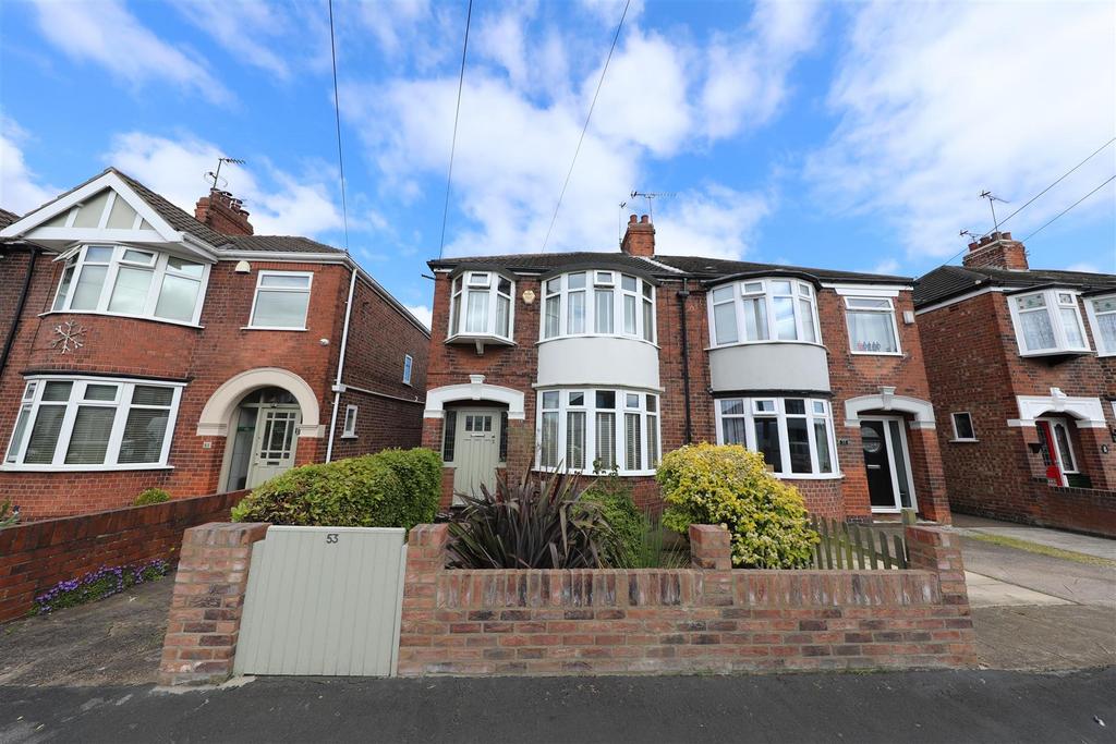 Windsor Road, Hull 3 bed semidetached house for sale £220,000