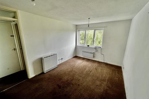 1 bedroom flat for sale, Houghton Regis, Dunstable